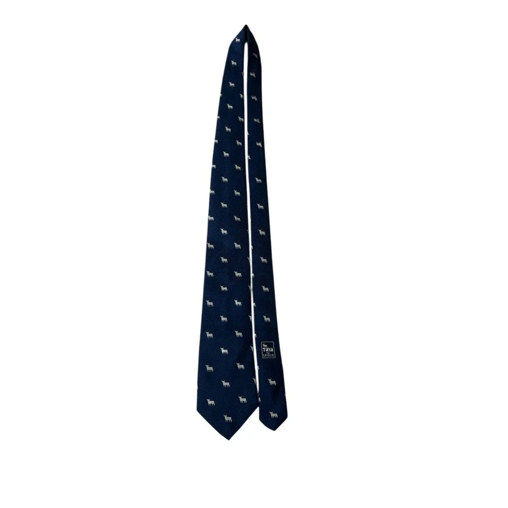 Lester Men's Navy White Animal Print 100% Silk Twill Tie Classic Size One Piece